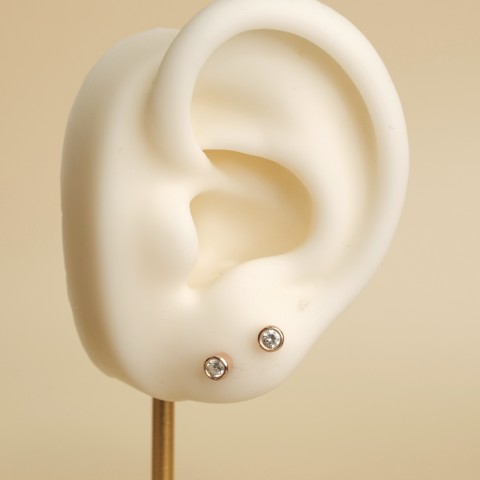 SOLA STUD EARRINGS